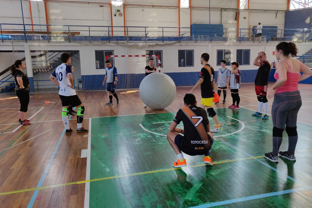 Jugamos al KIN-BALL en Madrid. ¿Te animas?