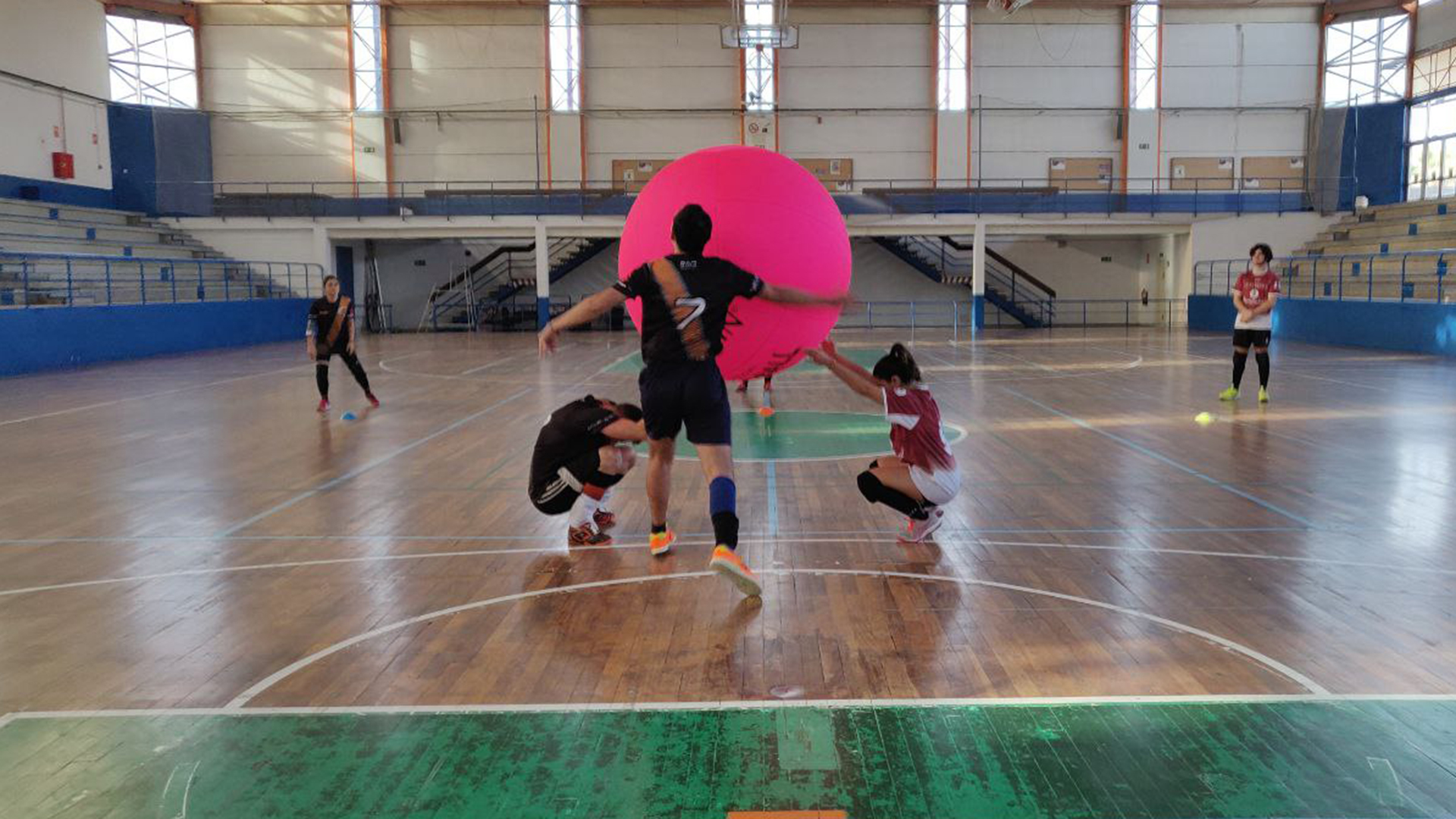 Jugamos al KIN-BALL en Madrid
