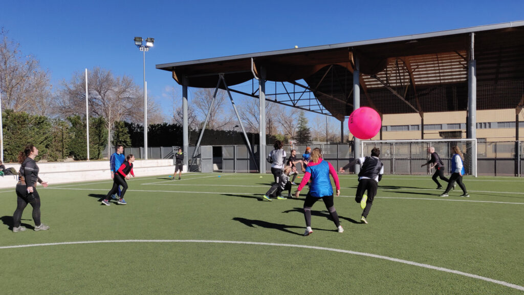 B105 KIN-BALL en Madrid con AlternActiv@s